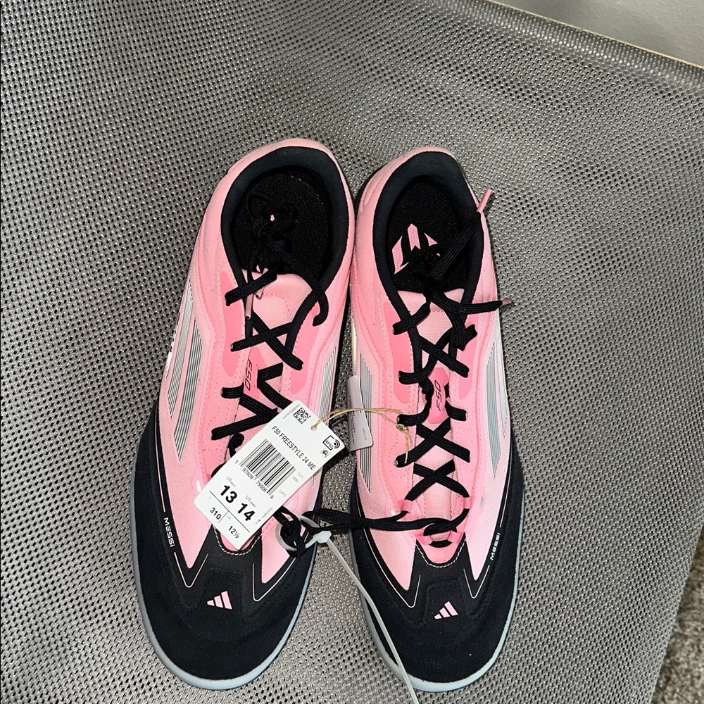 ADIDAS F50 FREESTYLE 24 MESSI NEW, size 13M, 14W, very comfy, last one! IH8360